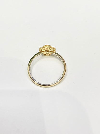 1583- NEW 14K Gold Trebol Ring (8mm) W.G
