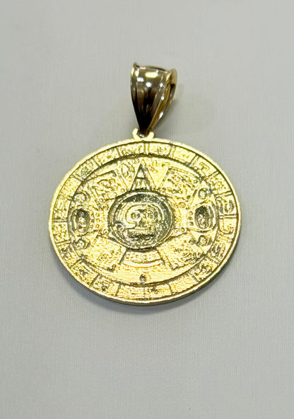 1726- NEW 10K Gold Aztec Mayan Calendar Pendant (2.86mm)