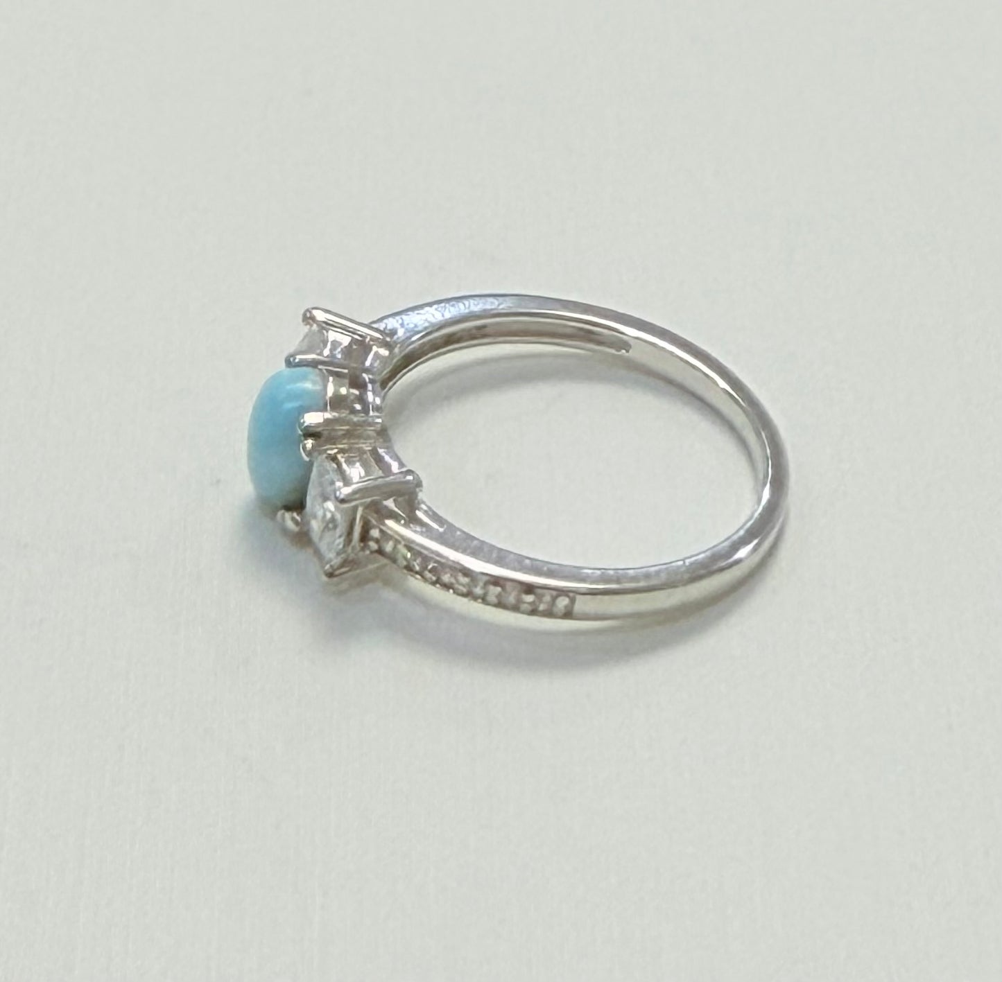 S900- .925 Silver Larimar Oval Ring W.G