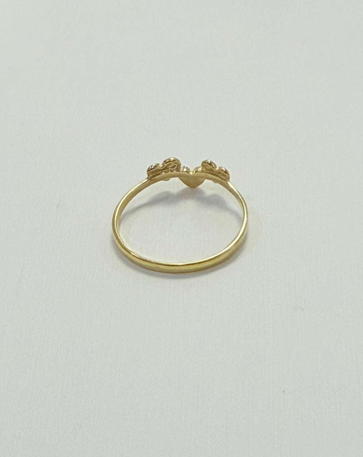 1708- NEW 10K Heart Band Women’s Ring W.G