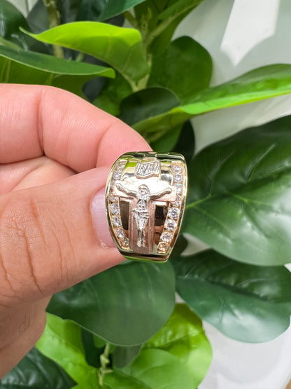 1262- NEW 14K Tri- Tone Crucifix Gold Ring W.G