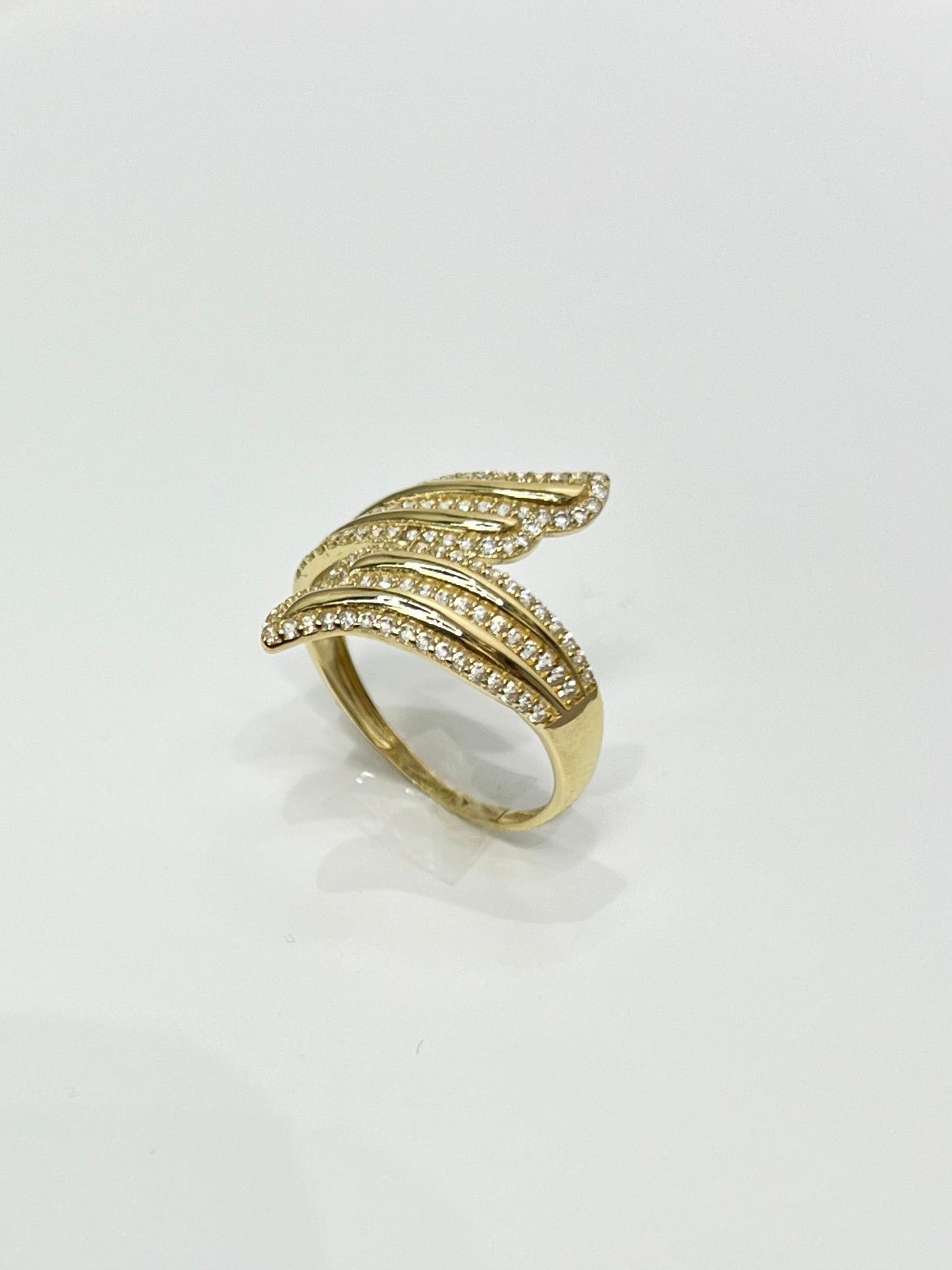 1474- NEW 14K Gold Swirl Fashion Ring W.G