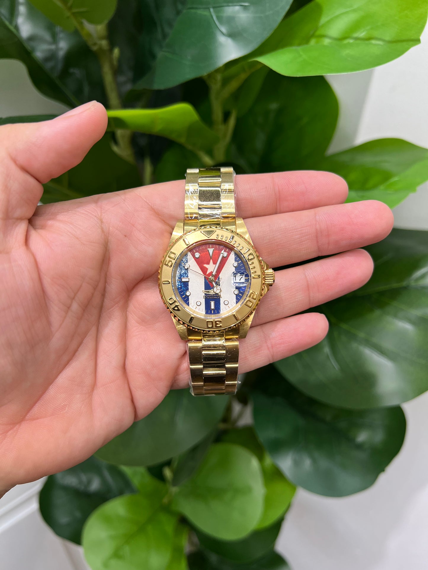 R18- NEW Invicta Cuban Flag Men’s Watch (40mm) W.G