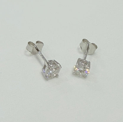 S1145- .925 Sterling Silver Moissanite Stud Earrings (5mm) W.G