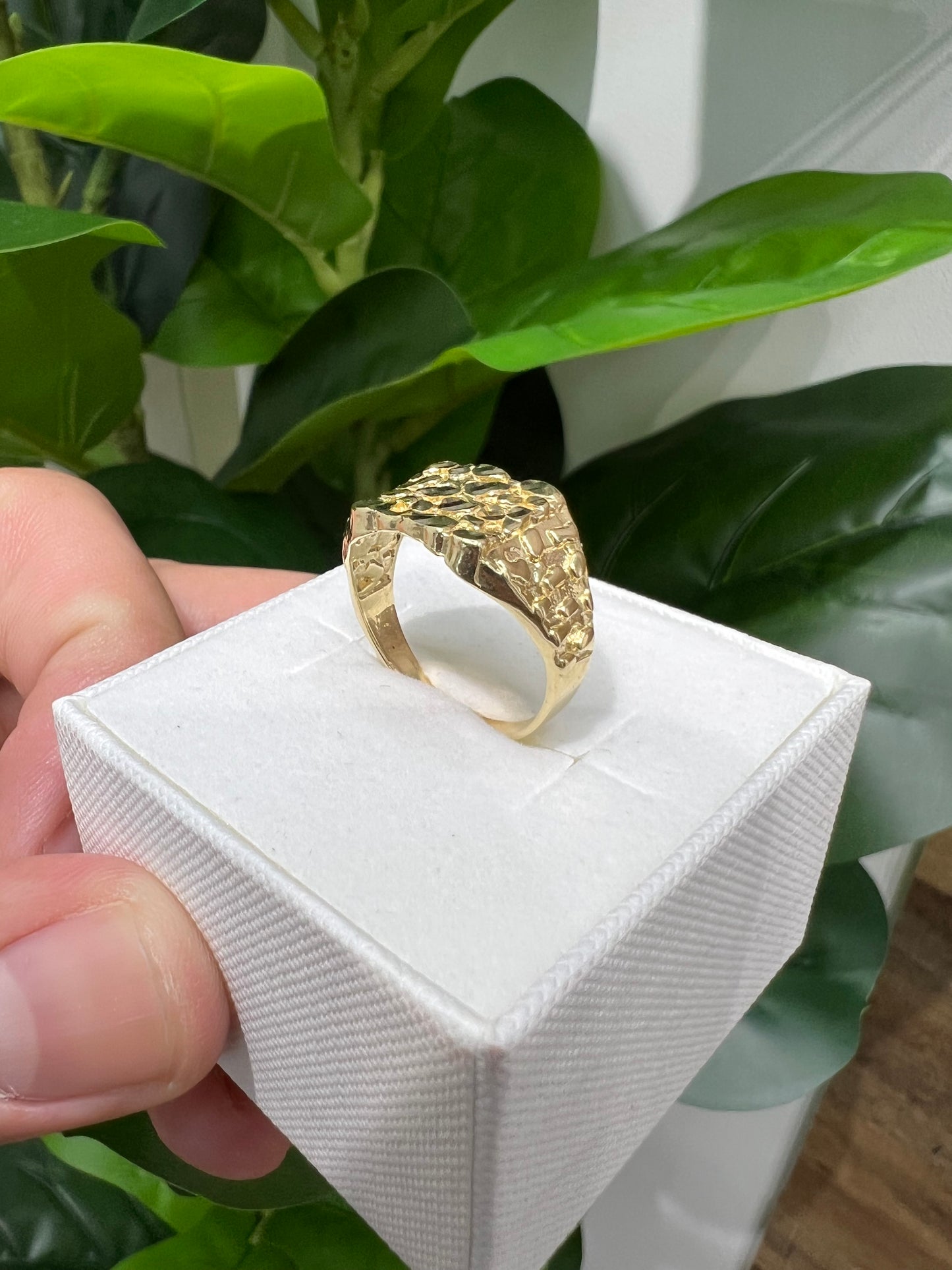 1193- NEW 14K Square Nugget Men's Ring W.G