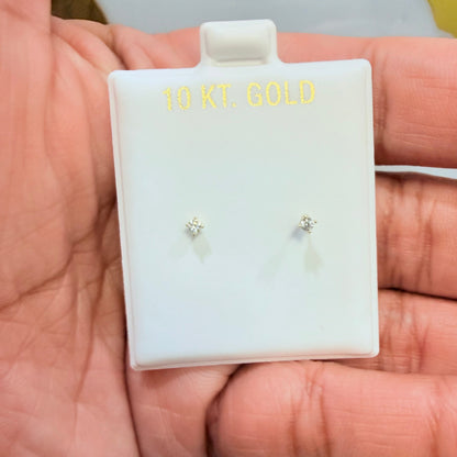 1691- NEW 10K Zirconia Stud Earrings (2mm) W.G