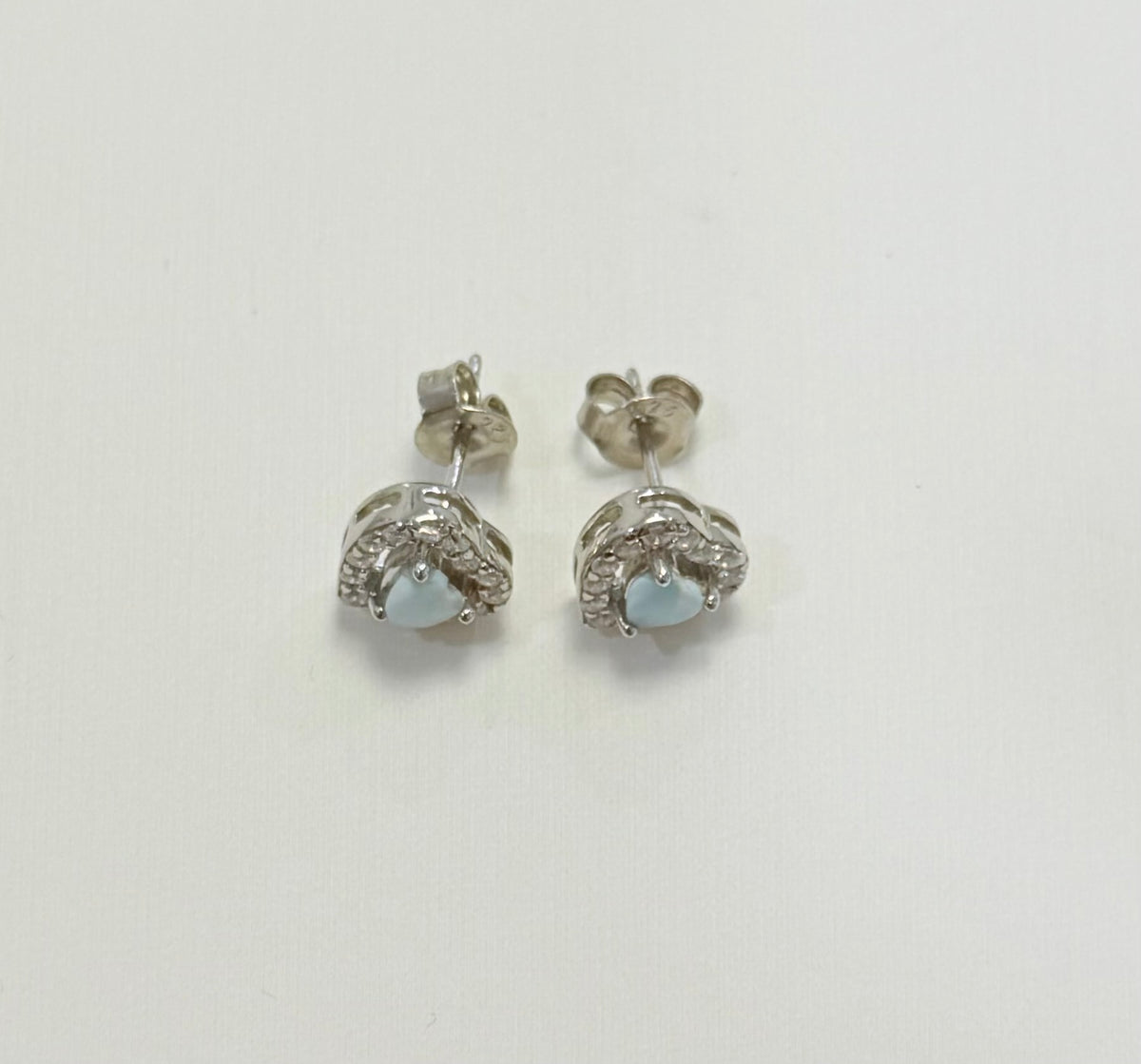 S882-New .925 Larimar Hearts Stud Earrings (9.38x9.27mm) W.G