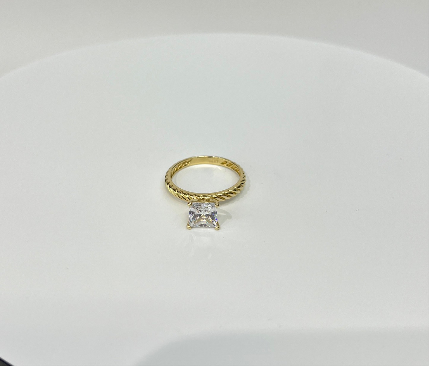 1448- NEW 14K Gold Wedding Square Cz Ring W.G