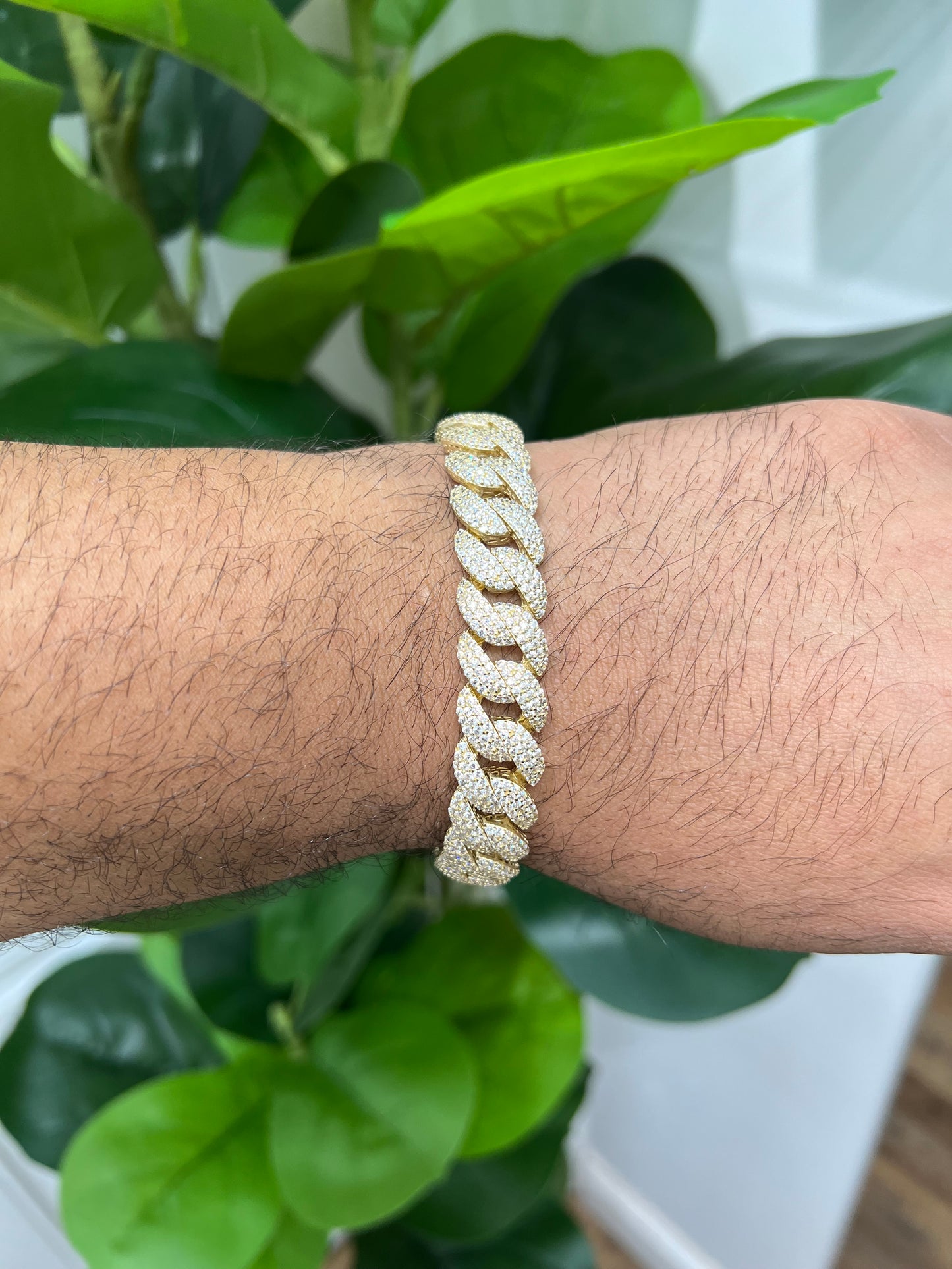 1178- NEW 14K Hollow Cuban Full Cz Monaci Chelsea Bracelet (14mm) W.G