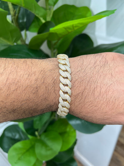1178- NEW 14K Hollow Cuban Full Cz Monaci Chelsea Bracelet (14mm) W.G