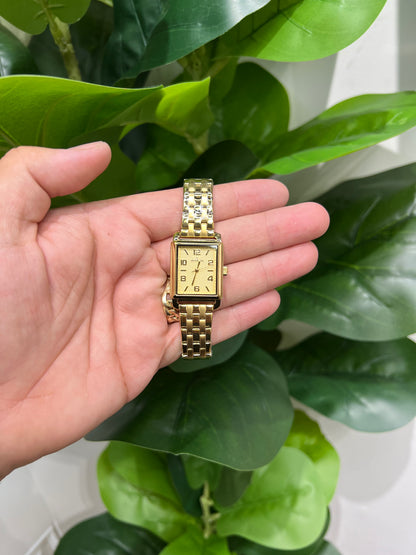 R37- Vintage Women's Invicta Watch 24.5mm W.G