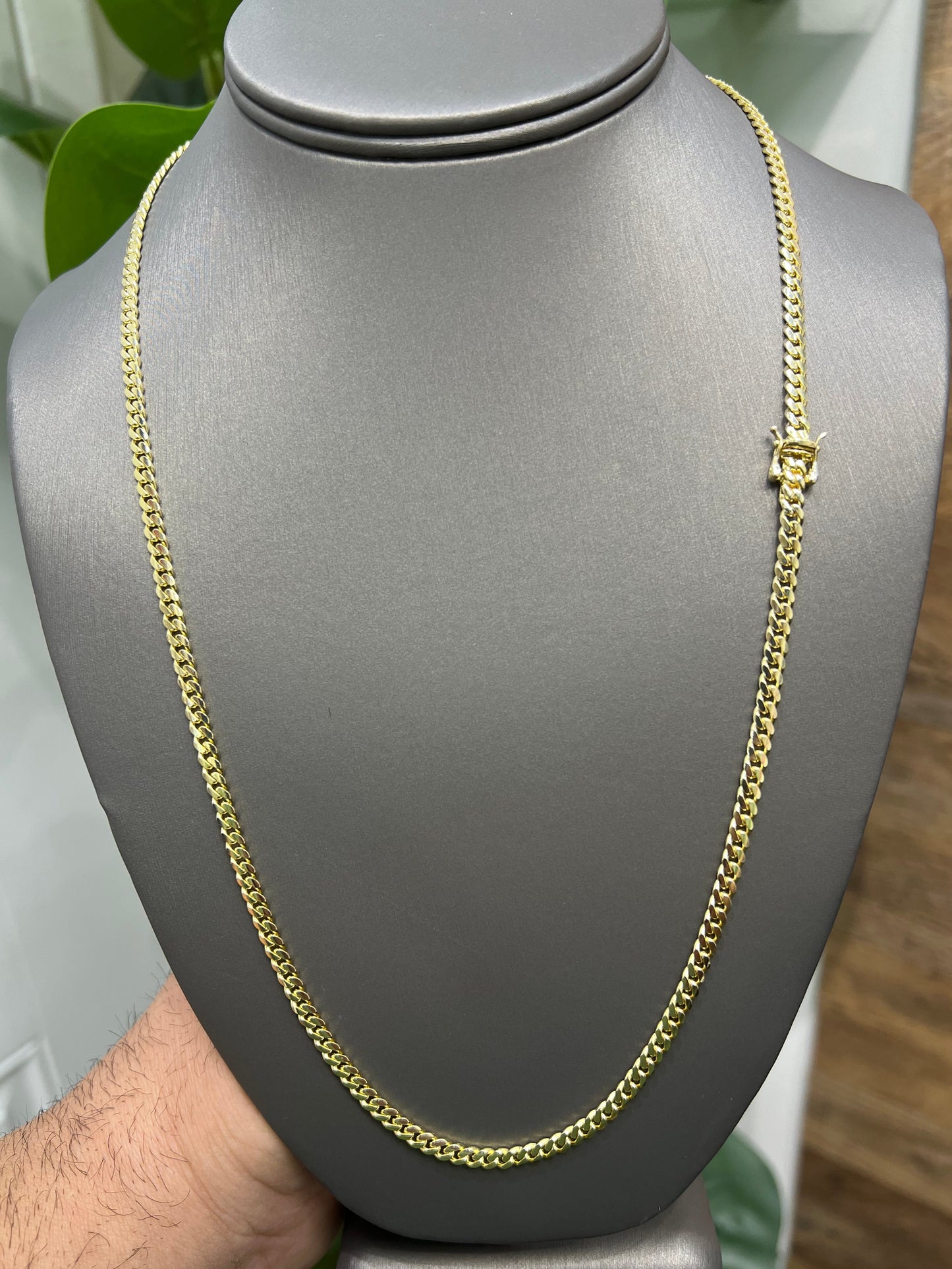 1550- NEW 10K Solid Miami Cuban Chain 24” (4mm) W.G
