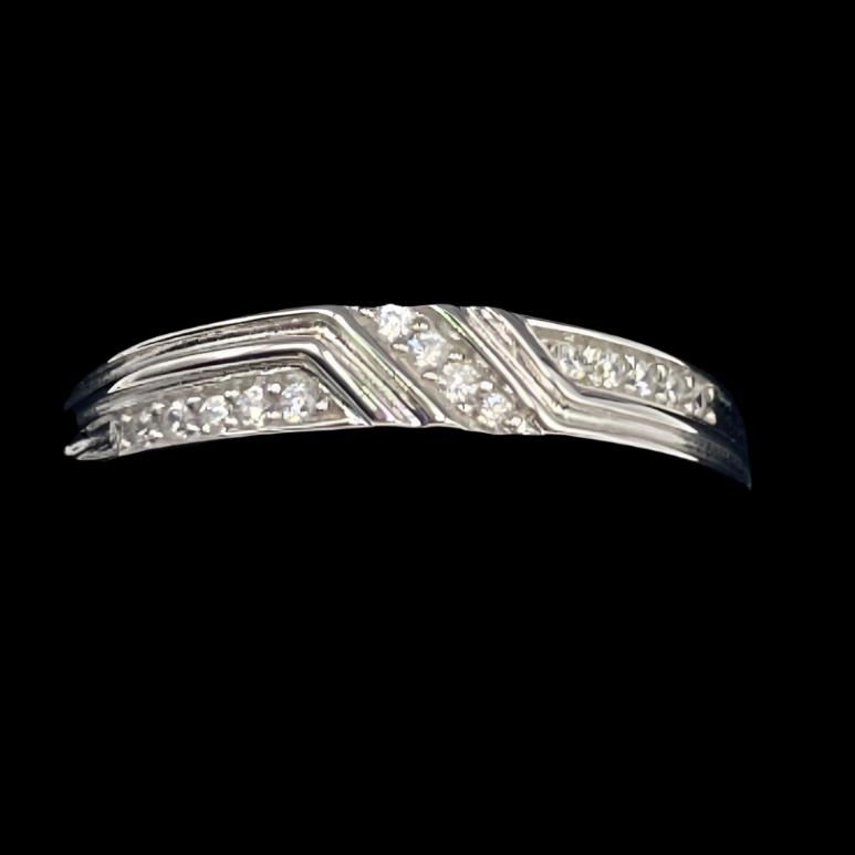 S565- .925 Thin Band Silver Ring size 10