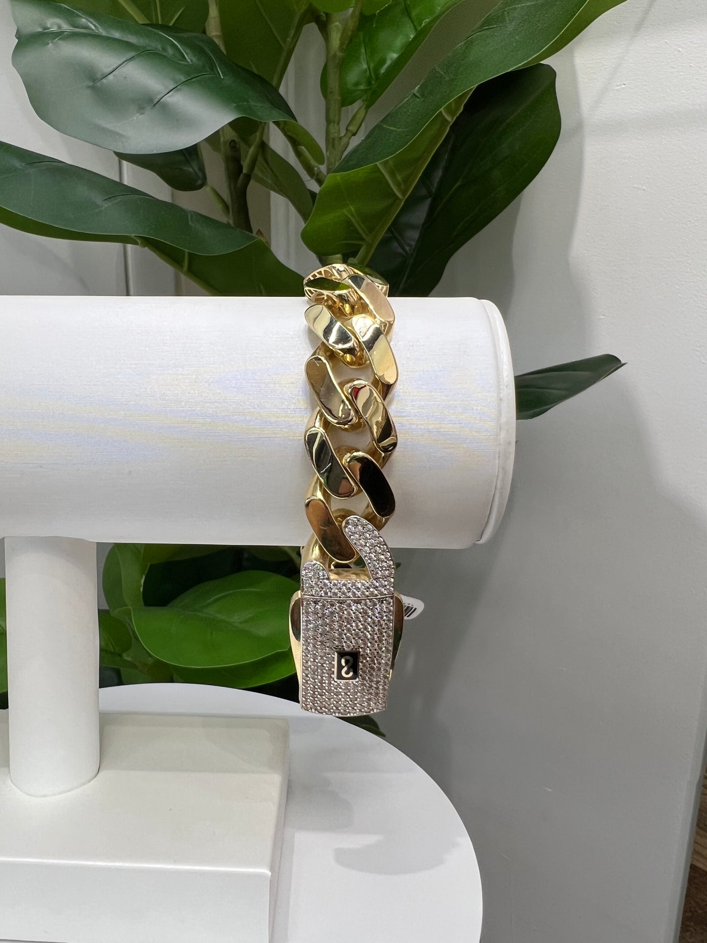 2000- NEW 14K Hollow Cuban Monaci Bracelet 8.5” (17mm) W.G