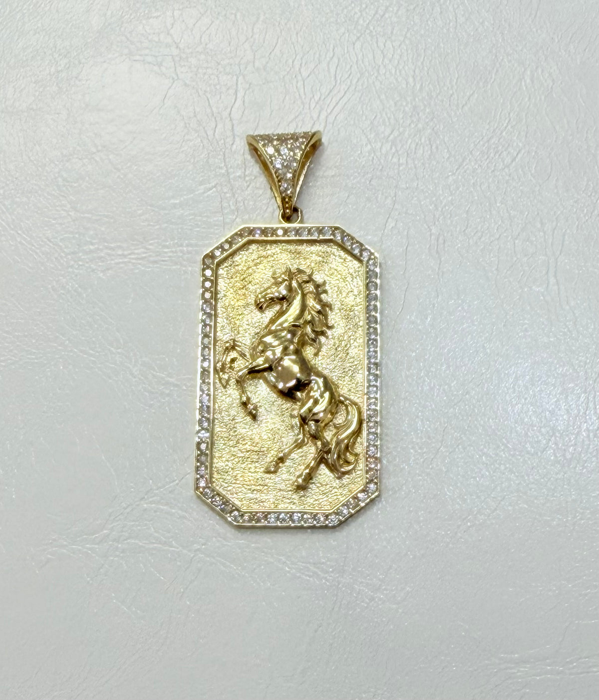 1828- NEW 10K Gold Horse Pendant W.G