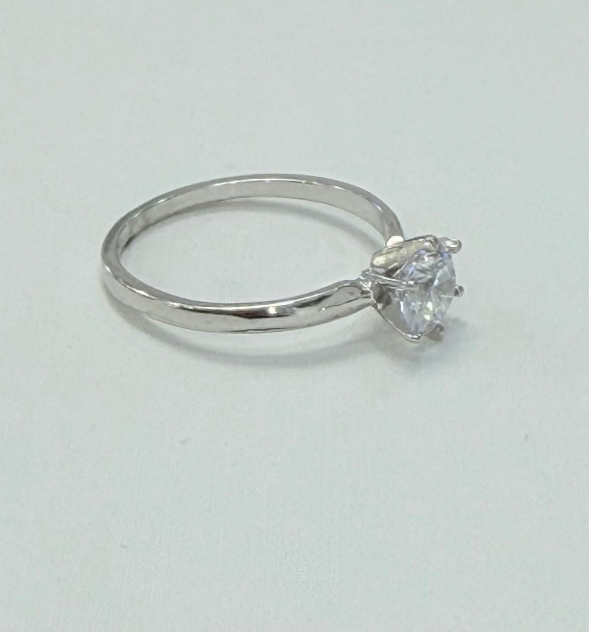974- NEW 14K White Gold Wedding Ring (W.G)