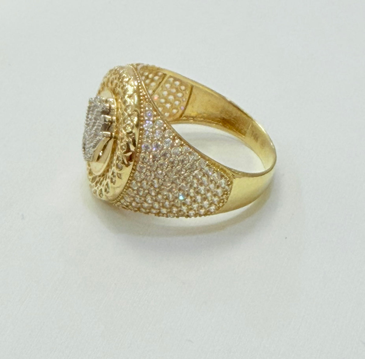 1832- NEW 14K Crown Fashion Ring W.G