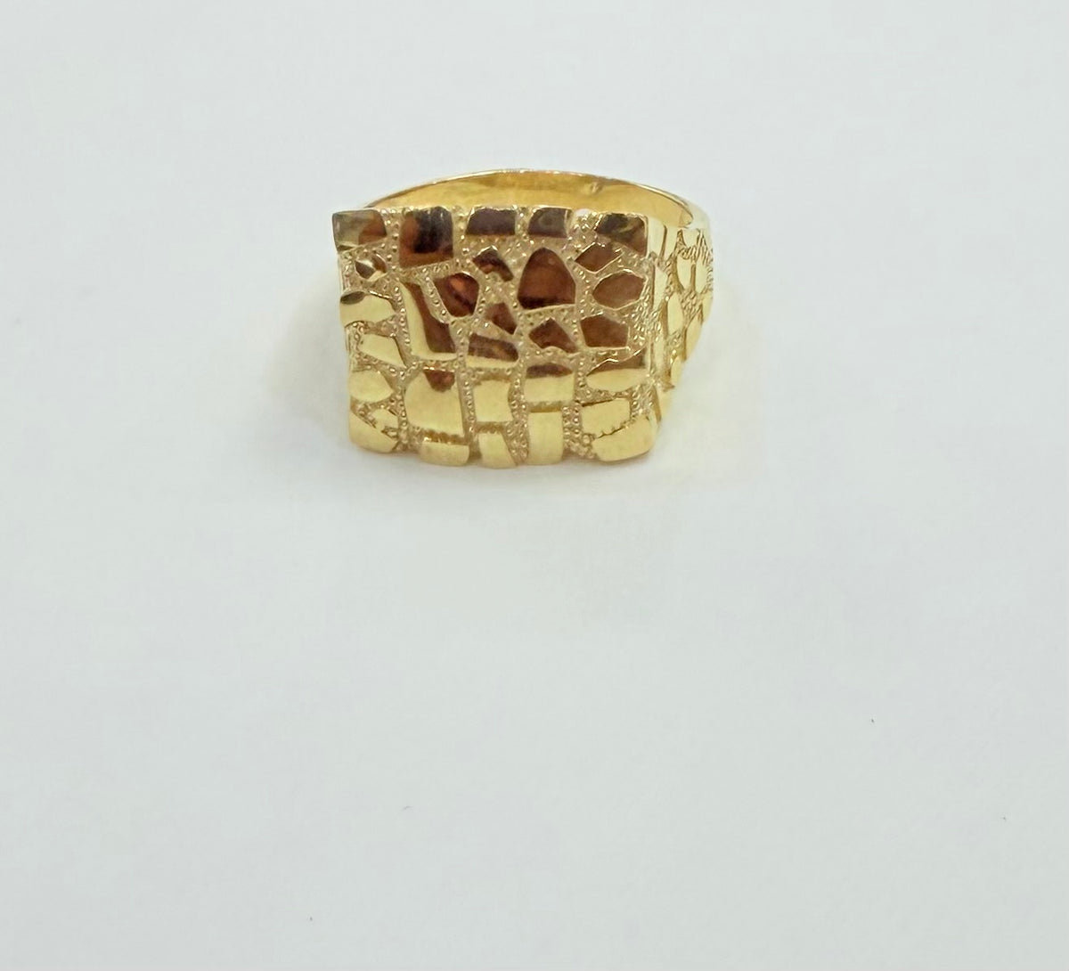 1696- NEW 10K Square Nugget Men Ring W.G
