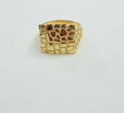 1696- NEW 10K Square Nugget Men Ring W.G