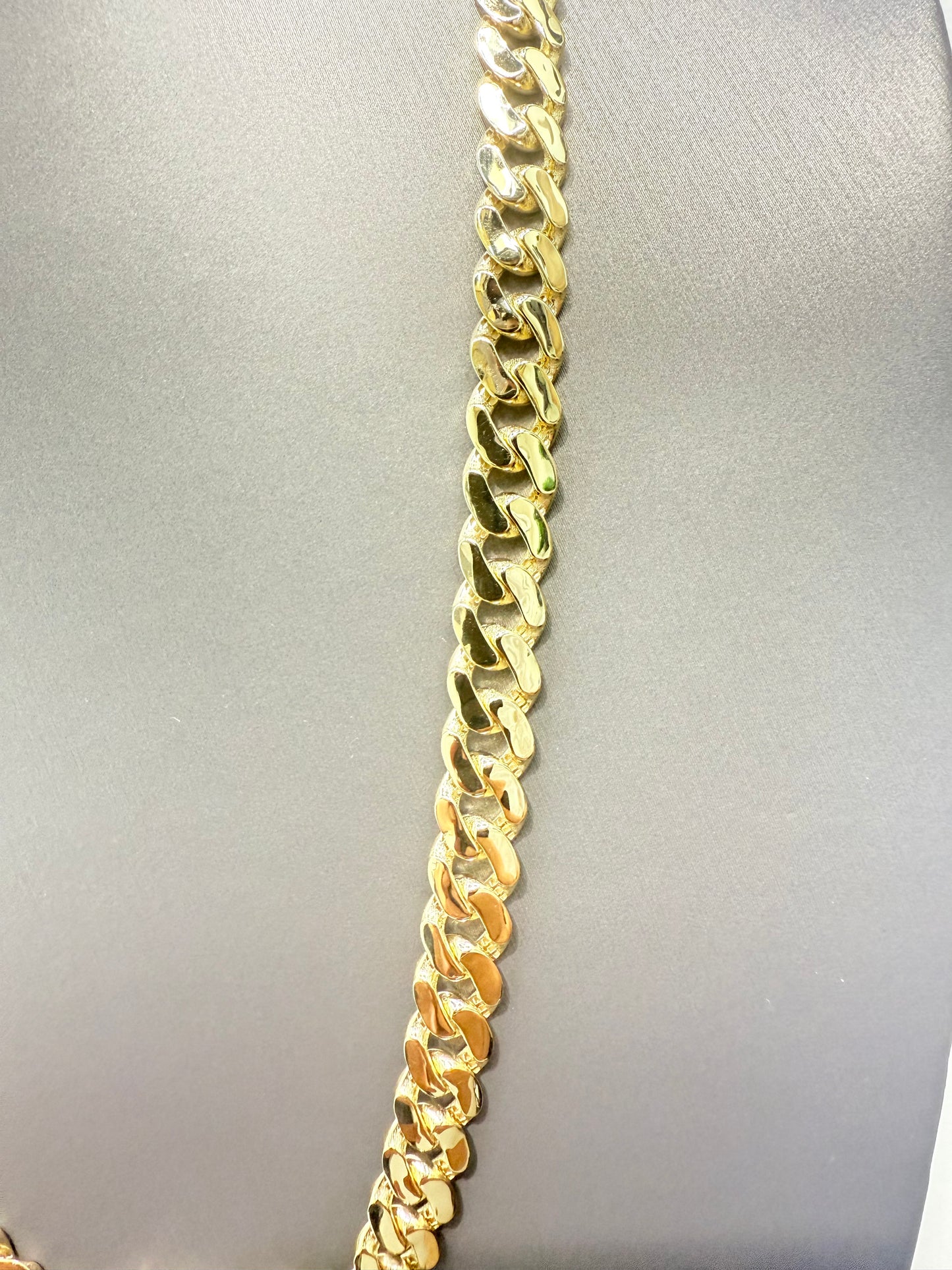 1122- NEW 14K Hollow Cuban Rockefeller by Monaci Choker (8mm) W.G