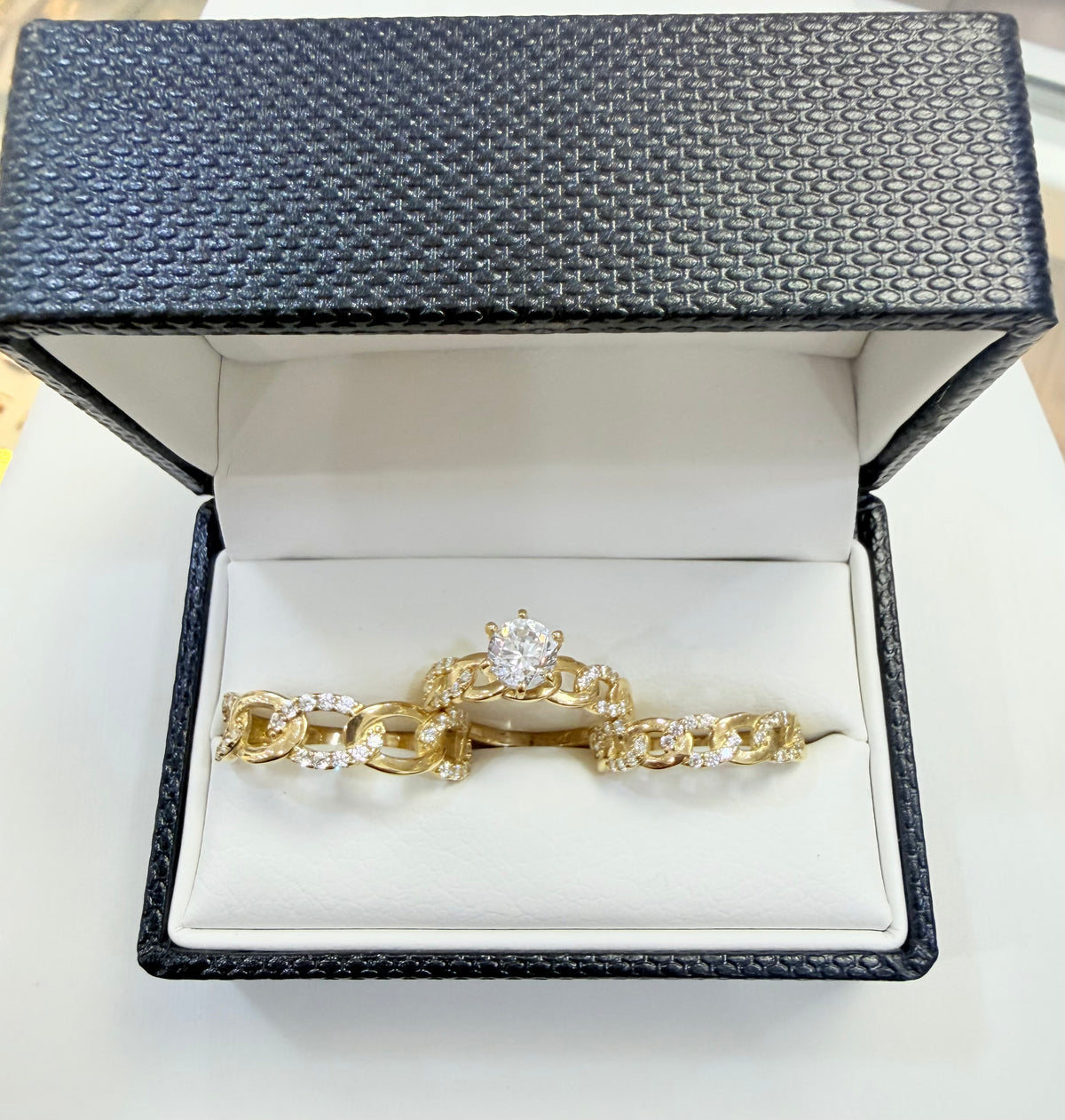 1374- NEW 10K Cuban Link Band Wedding Rings Trio W.G