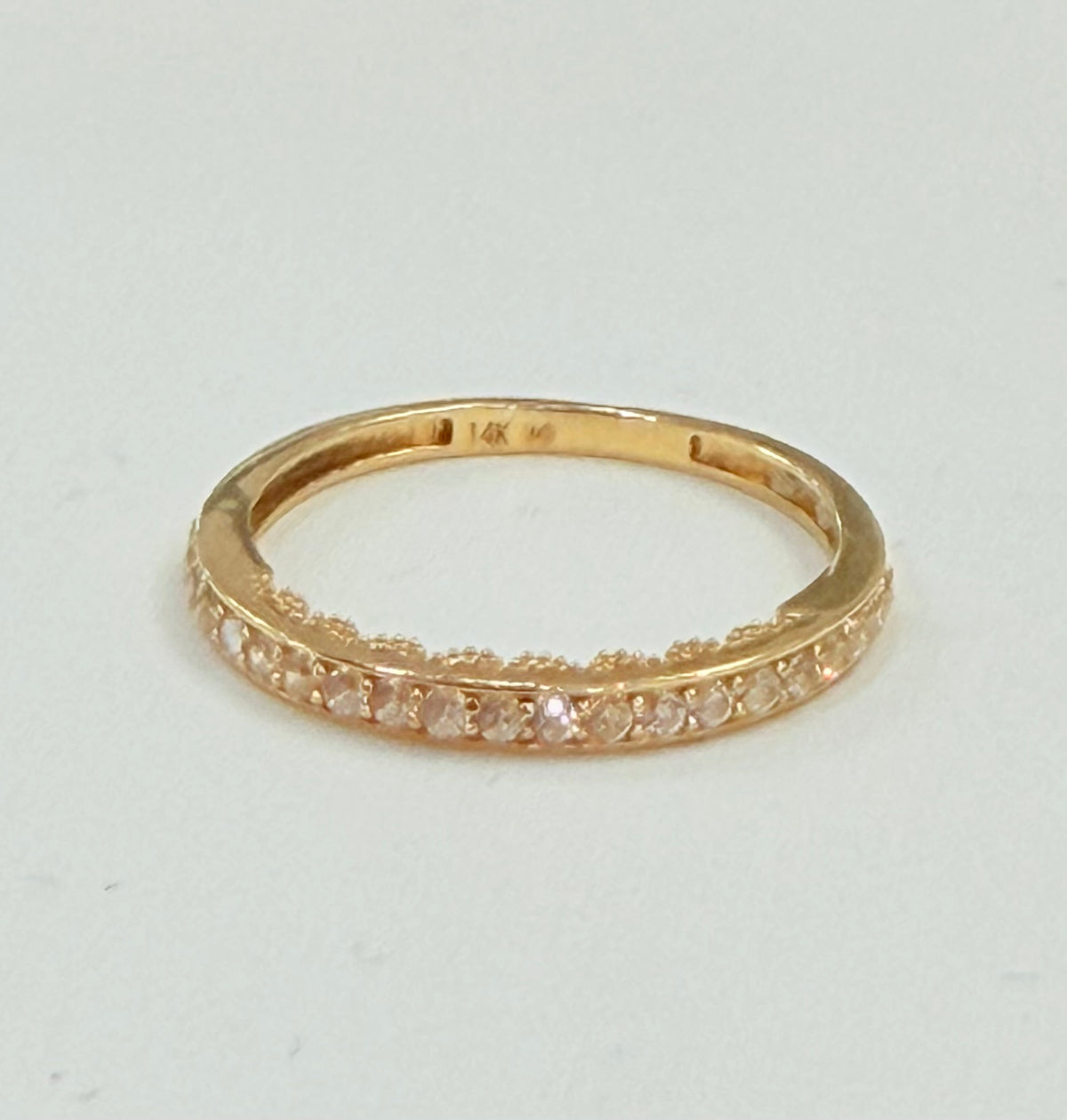 1716- NEW 14K Thin Cz Wedding Band Sz7.5 W.G