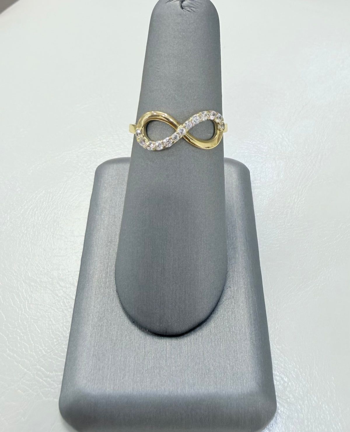 1710- NEW 10K Gold Cz Infinity Women’s Ring W.G