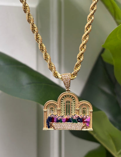 1044- NEW 14K The Last Supper Square Pendant W.G