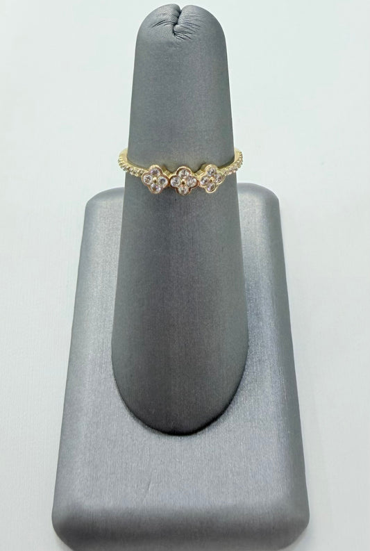 1836- NEW 14K Flower Cz Ring W.G
