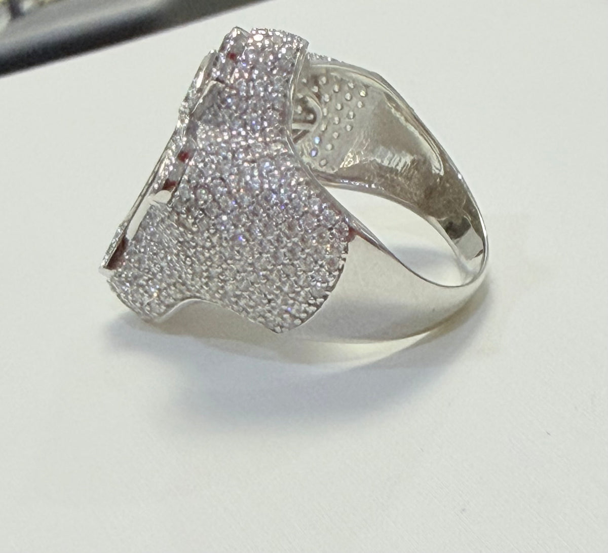 S399- .925 Sterling Silver Cross Clear CZ Studded Top 30mm Ring W.G