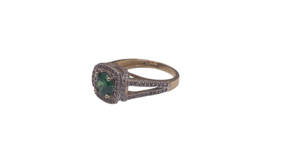 497- 14K Square Green Stone With Cz White Stones Sz 7