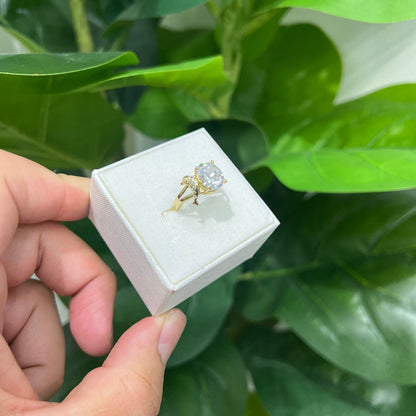 1383- NEW 10K Gold Prong Dolphin Cz RIng W.G