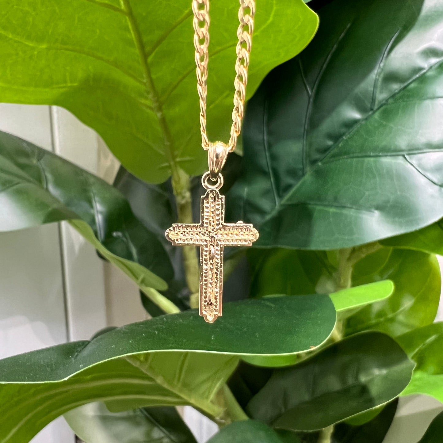 1279- NEW 10K Crucifix Pendant W.G