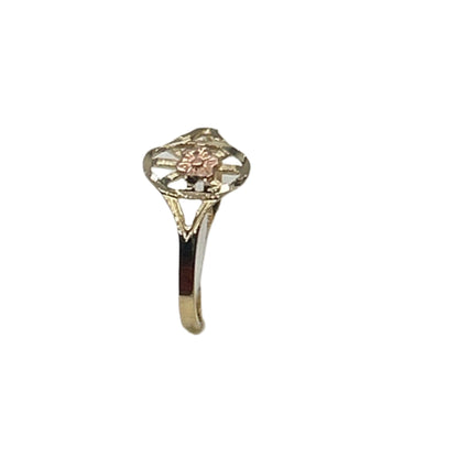 876- NEW 14K NEW Centered Flower Ring (W.G)