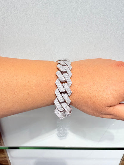 S864- NEW 925 Sterling silver Cz Encrusted Miami Cuban Link (23mm).W.G