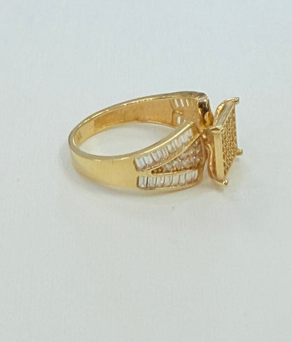 937- NEW 14K Square Fashion Cz Ring W.G