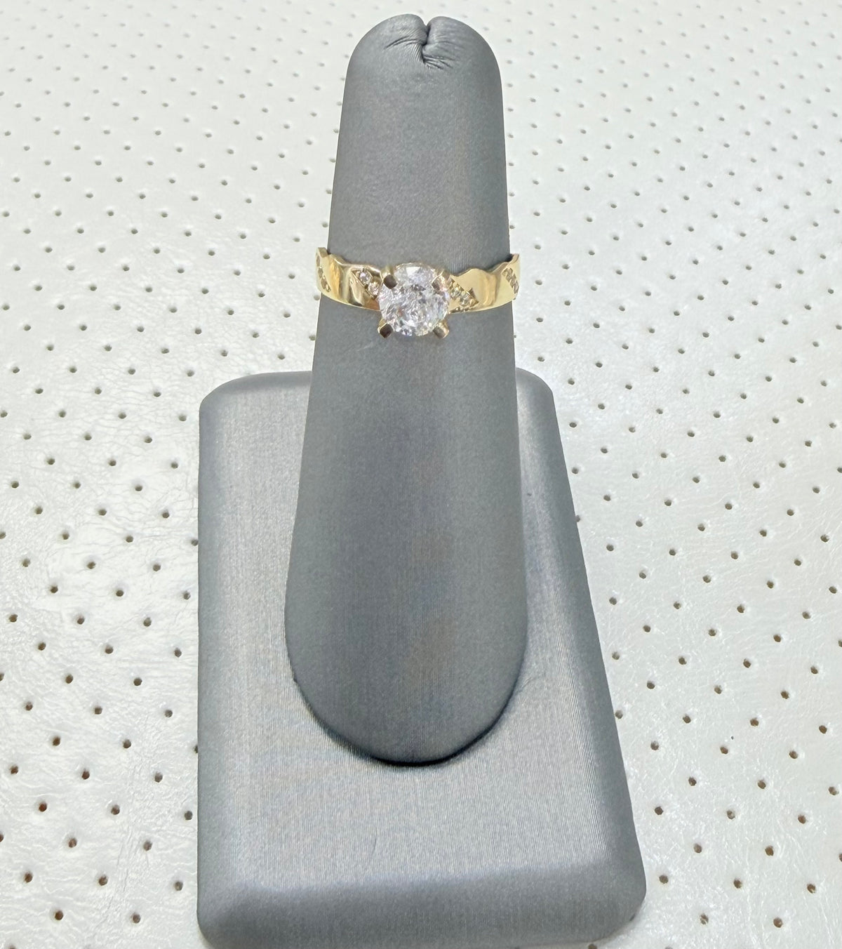 1817- NEW 14K Wedding Rings Set W.G