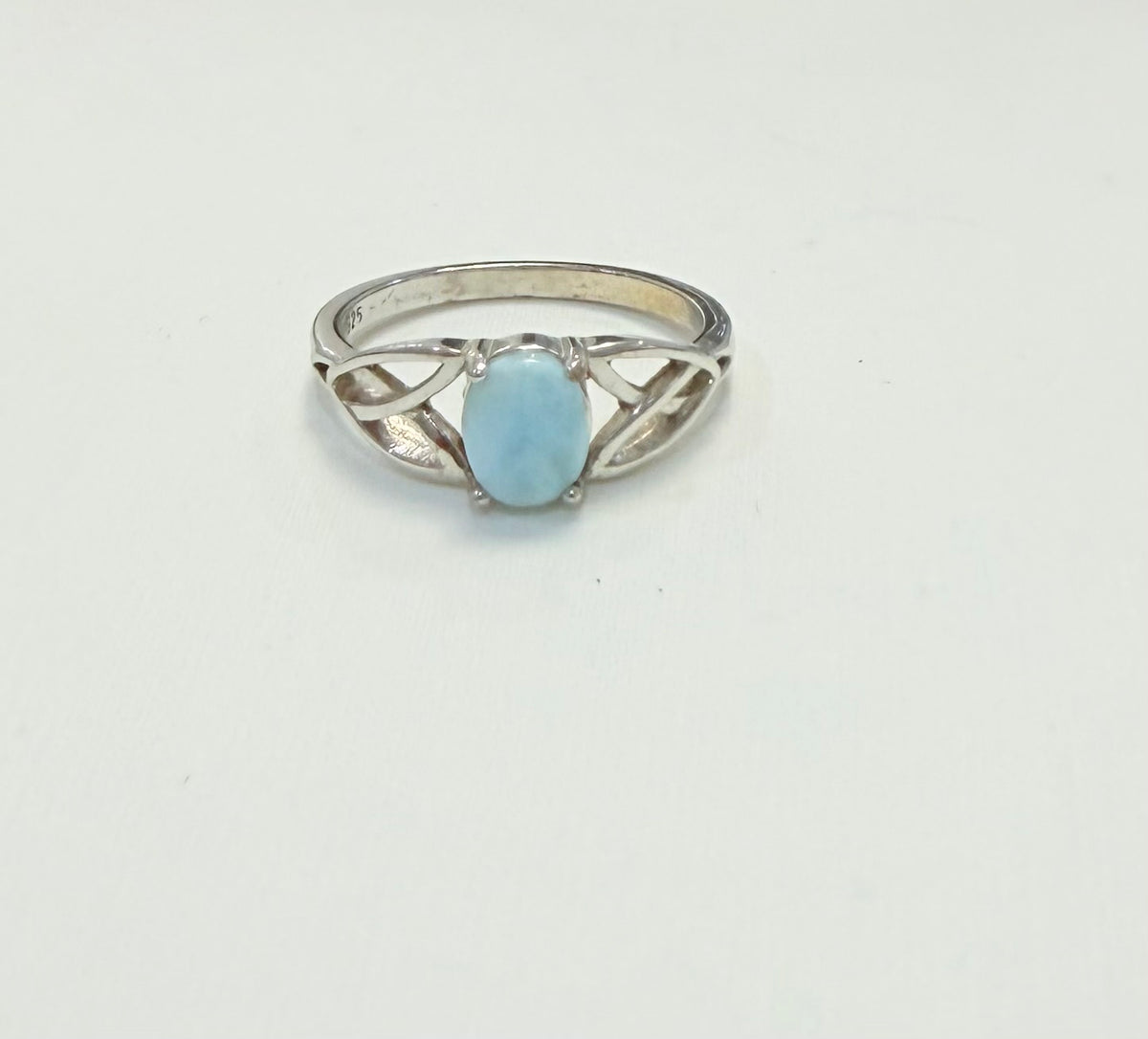 S756- NEW .925 Oval Stone Natural Larimar Ring W.G