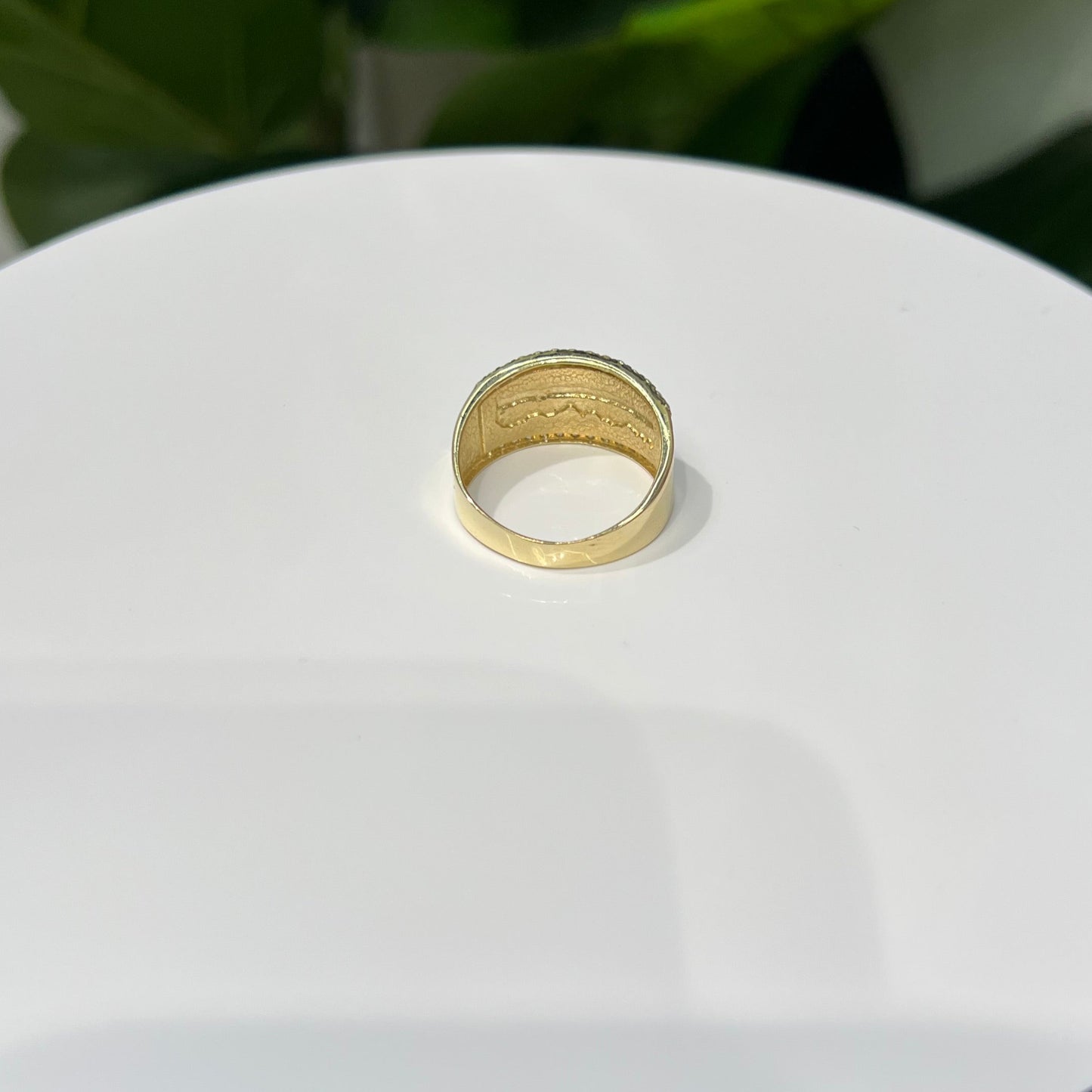 1246- NEW 14K The Last Supper Ring W.G