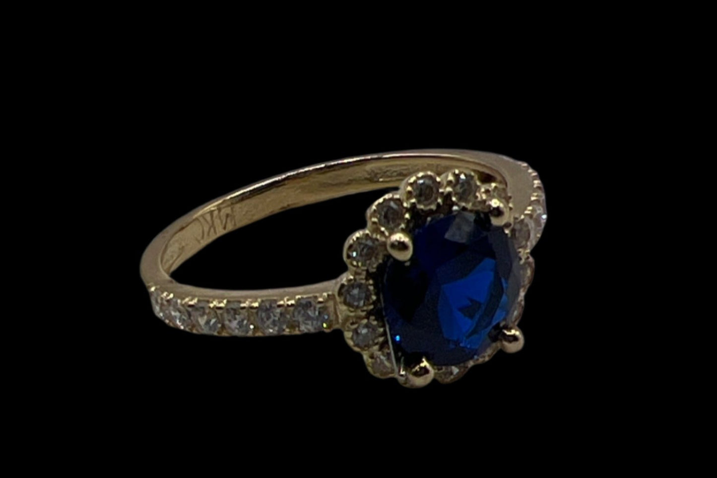 474- 14K Big Blue CZ Stone Ring Sz 8