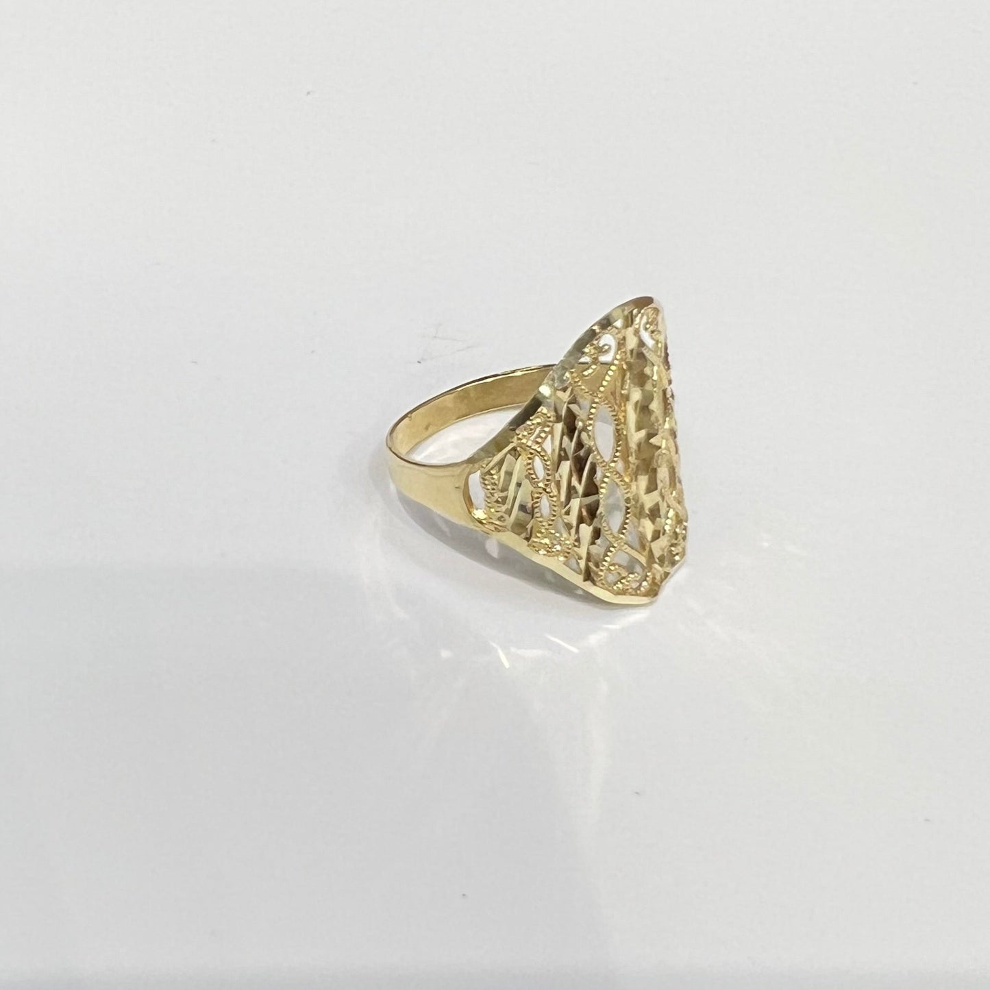1636- NEW 10K Fashion Fancy Ring W.G