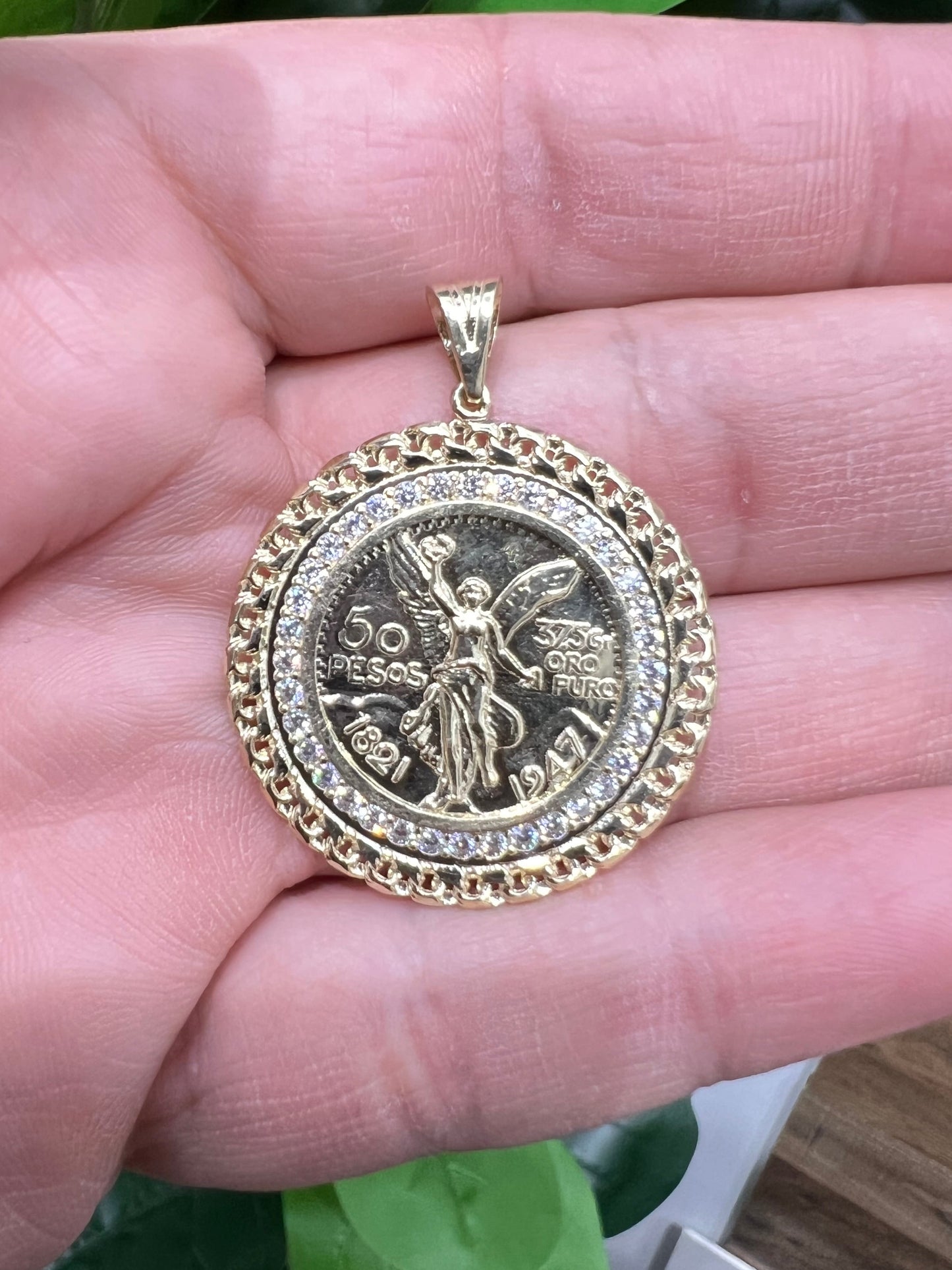 1646- NEW 10K Gold Centenario Coin Charm 50 Pesos Pendant W.G