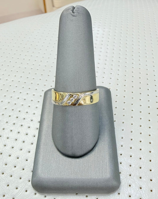 1805- NEW 14K Wedding Band Ring W.G