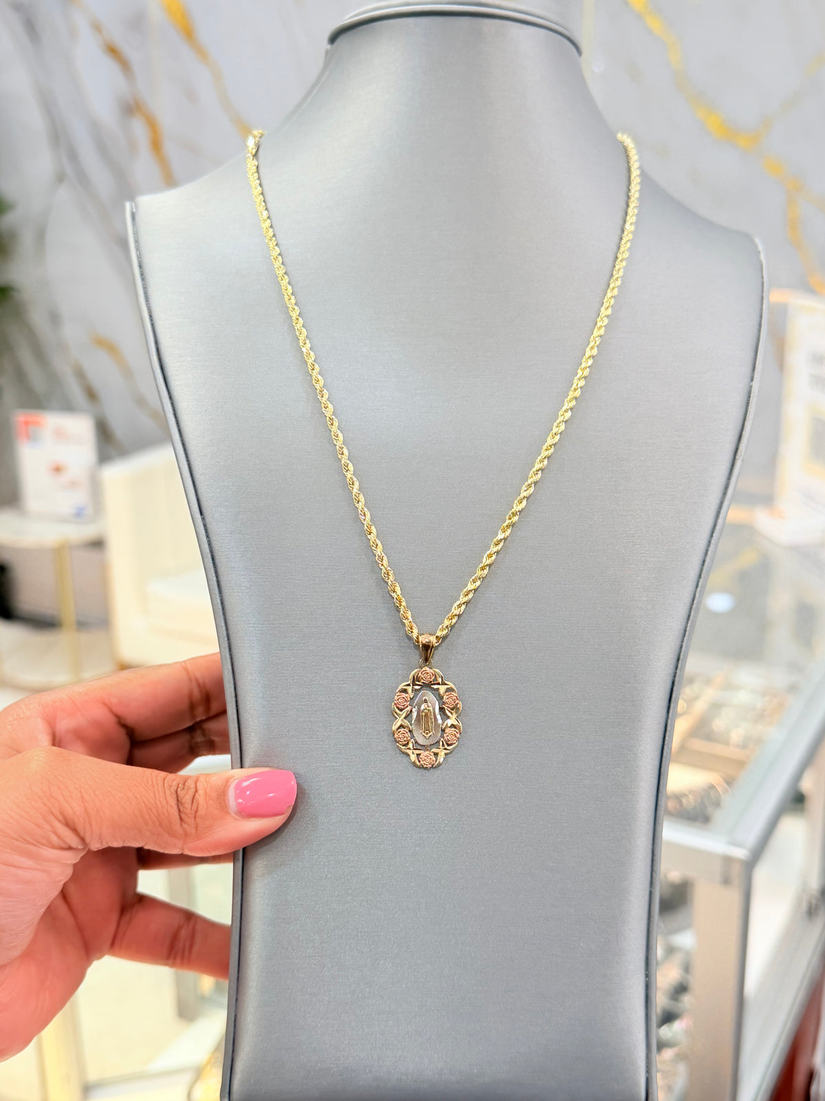 C78- NEW 14K Hollow Rope Chain 22” 3mm & 14K Tri Color Gold Our Lady of Guadalupe Pendant Set W.G