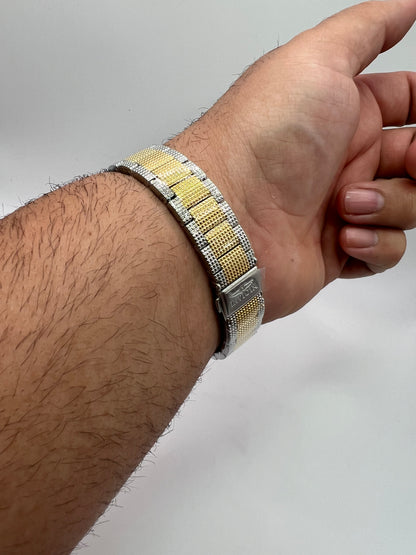 R46- Invicta Specialty Unisex Watch -38mm Color Gold & Silver