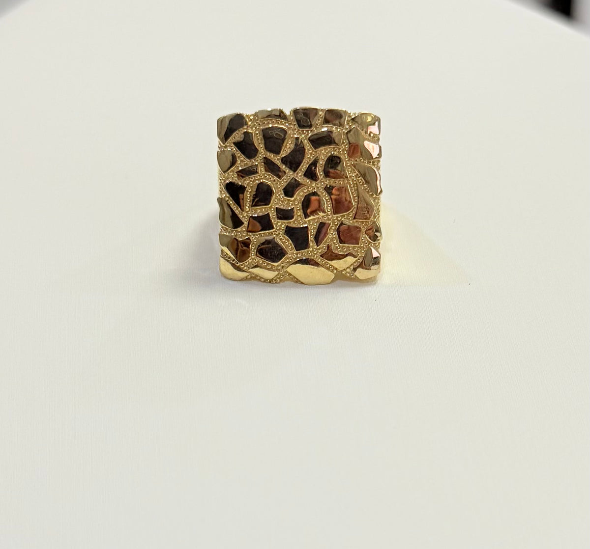 1698- NEW 10K Square Nugget Men Ring W.G