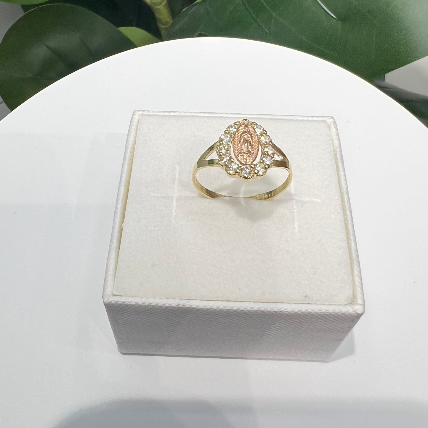 1342- NEW 14K Two Tone Gold Virgin Mary Ring W.G