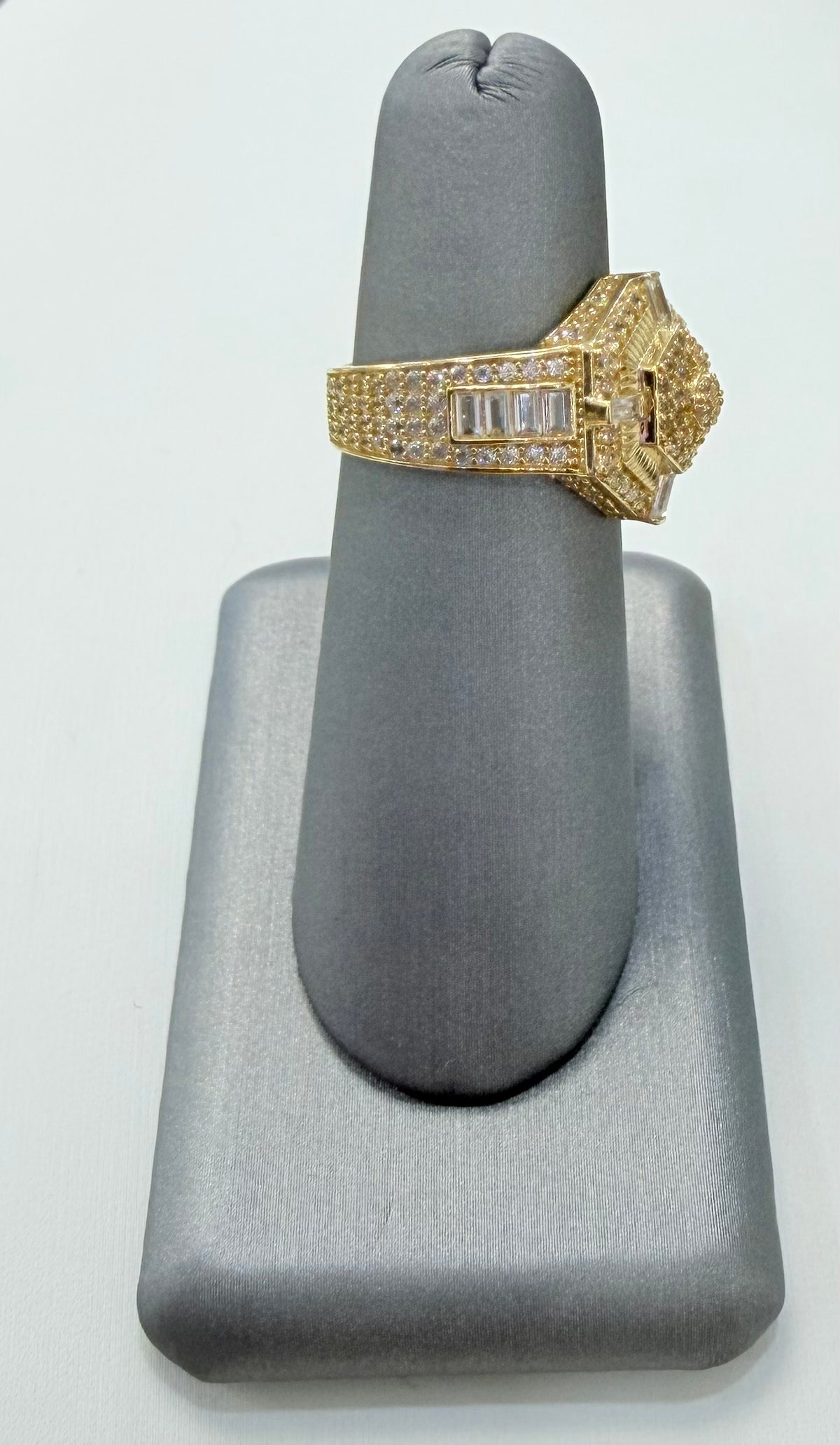 1831- NEW 14K Ice Out Cz Fashion Ring W.G