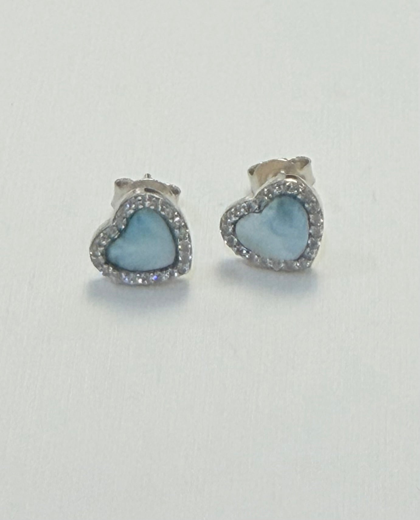 S902- NEW .925 Sterling Silver Heart Larimar Stud Earrings W.G