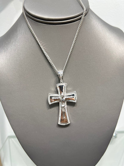 S853- NEW .925 Sterling Silver Fashion Crucifix Pendant W.G